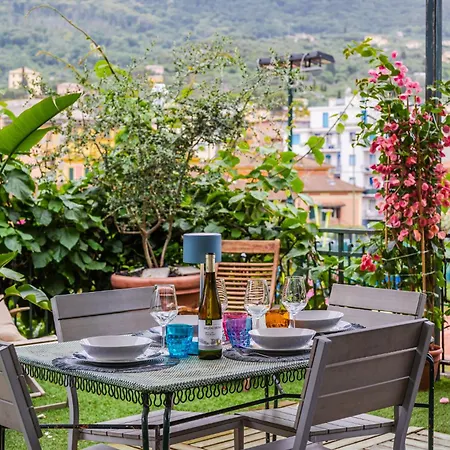 Terrazza Portofino Splendido Con Piscina Idromassaggio - Parcheggio Gratis Διαμέρισμα